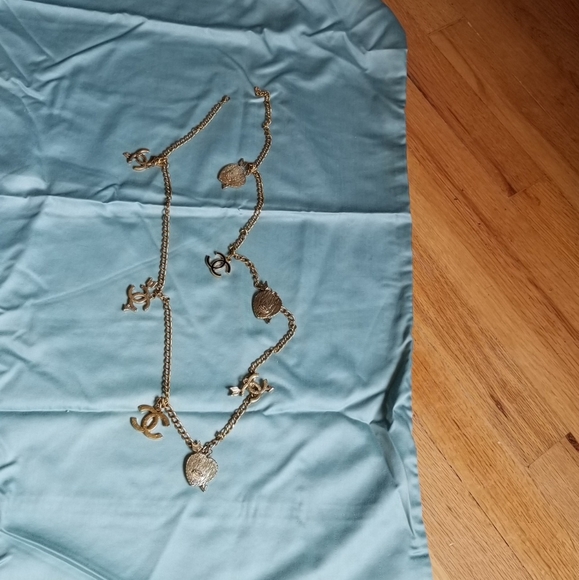 ❤️Vintage Coco Chanel Necklace - Picture 6 of 11